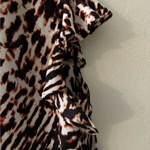 Calvin Klein Animal Print Blouse - Size M - Chic & Stylish
